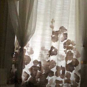 Meet your Posher, Corina